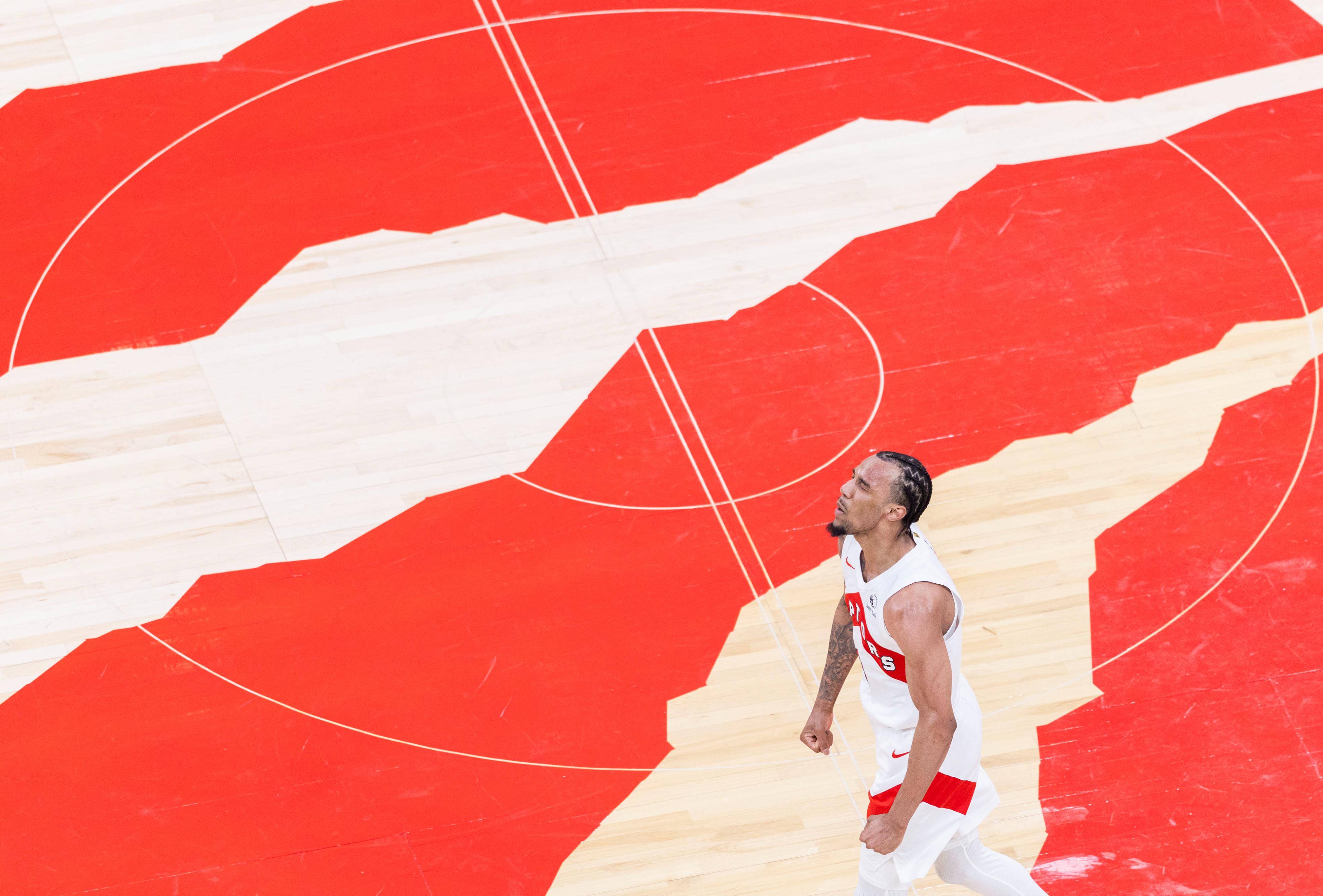 南宫网站 -美记震惊步行者放走特纳